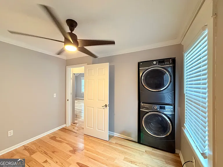 1894 North Ave NW — Photo 17