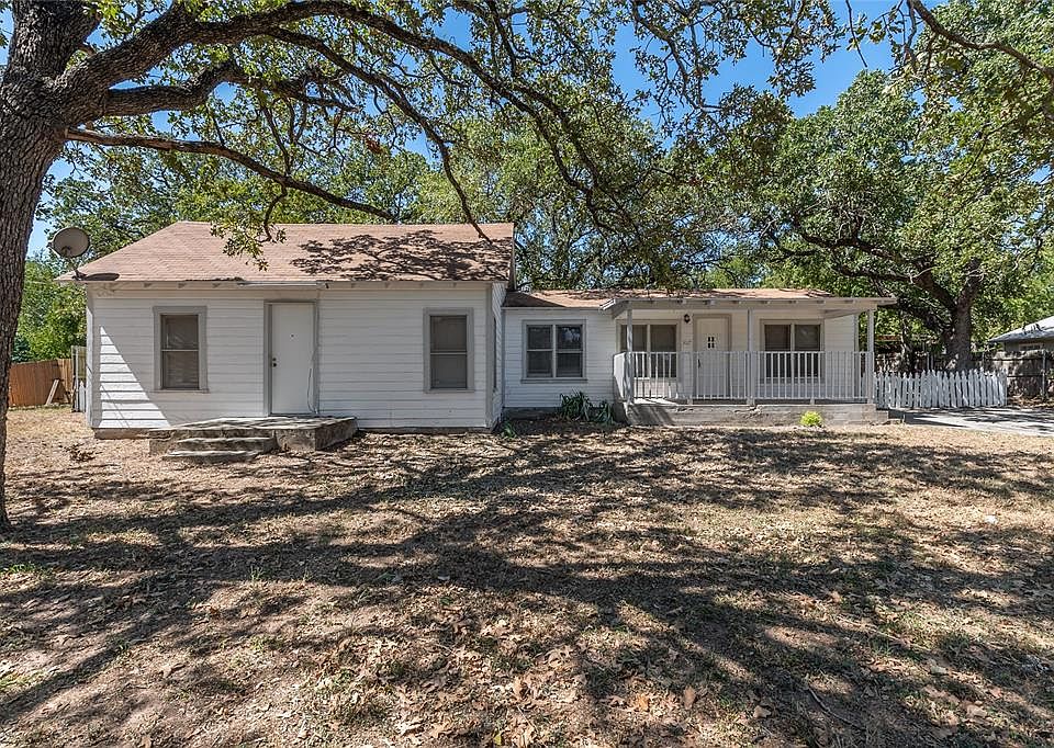 1st image of 3117 Caddo Trl