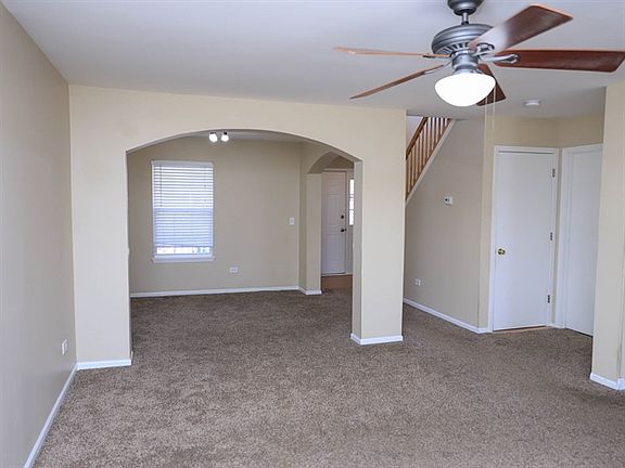 4th image of 2509 Paradise Cir