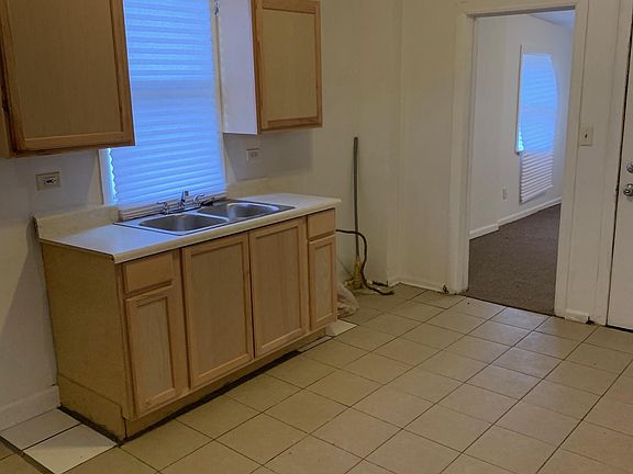 3rd image of 8239 S Colfax Ave #1