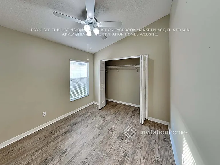 7462 Oxford Garden Cir — Photo 13