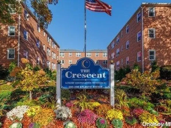 290 Atlantic Avenue #307, East Rockaway, NY 11518