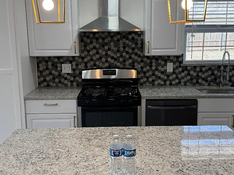 13884 S 303rd Ave — Photo 9