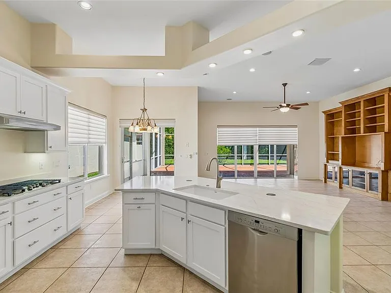 601 Viento De Avila — Photo 10