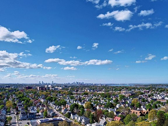 5th image of 313 Highland Ave #2