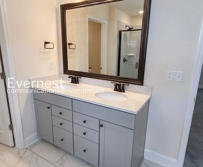 8436 Jordan Meadow Dr — Photo 11
