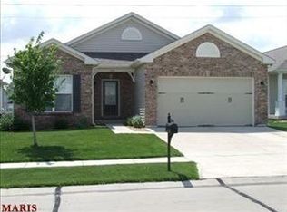 3172 Stowe Lndg, Saint Charles, MO 63301