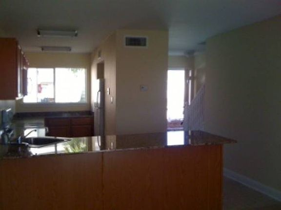 KITCHEN W/GRANITE COUNTER