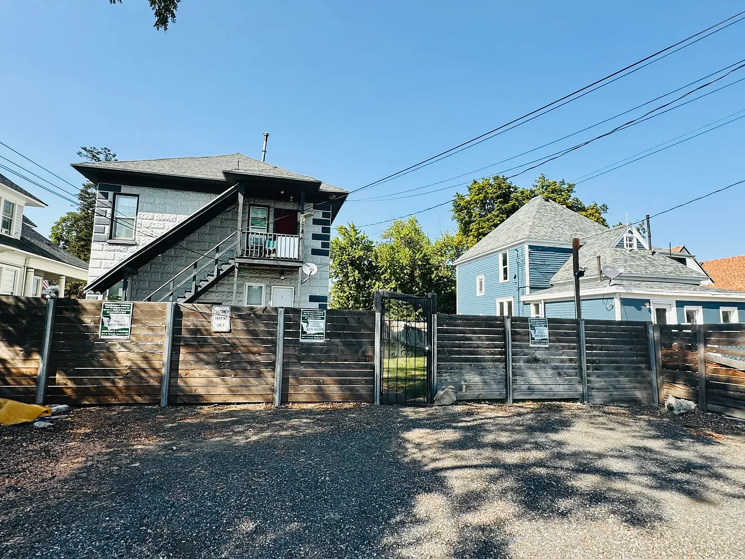 1913 W Mallon Ave — Photo 3
