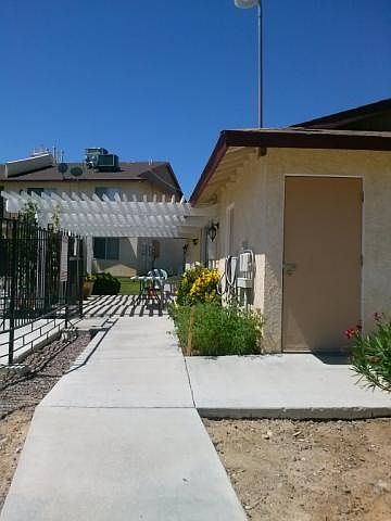 2nd image of 2010 Borrego Dr APT 14