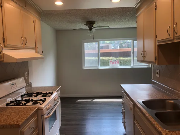 6600 Warner Ave Unit 239, Huntington Beach, CA 92647