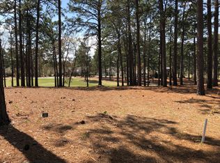 16 Fortrose Cir, Pinehurst, NC 28374