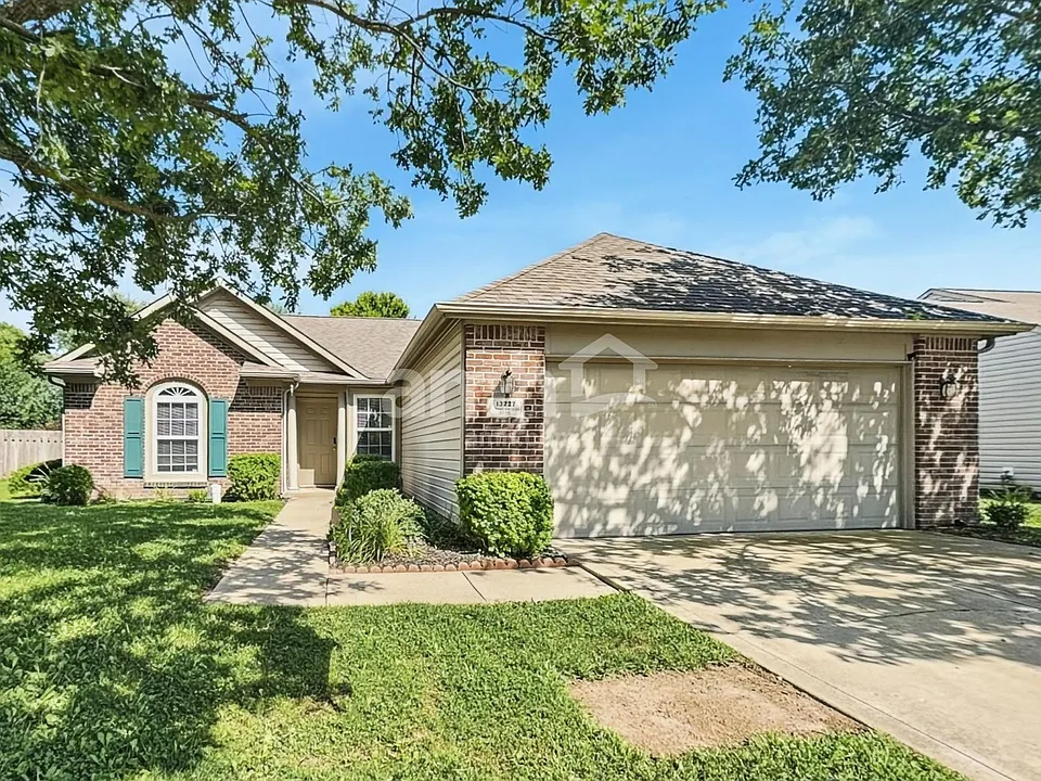 13227 Summerwood Ln