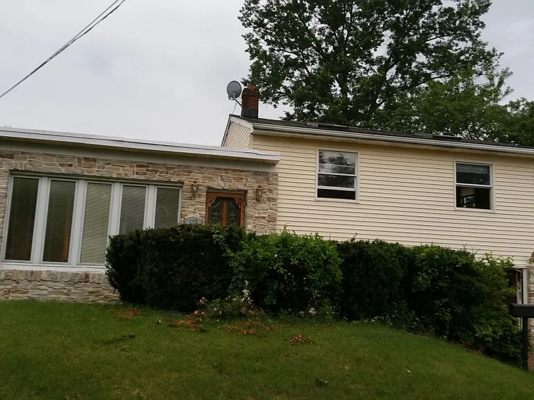 113 Ava Ave — Photo 3