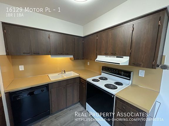 5th image of 16129 Motor Pl APT 1