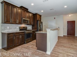 737-745 N Broad St APT 309, Elizabeth, NJ 07208