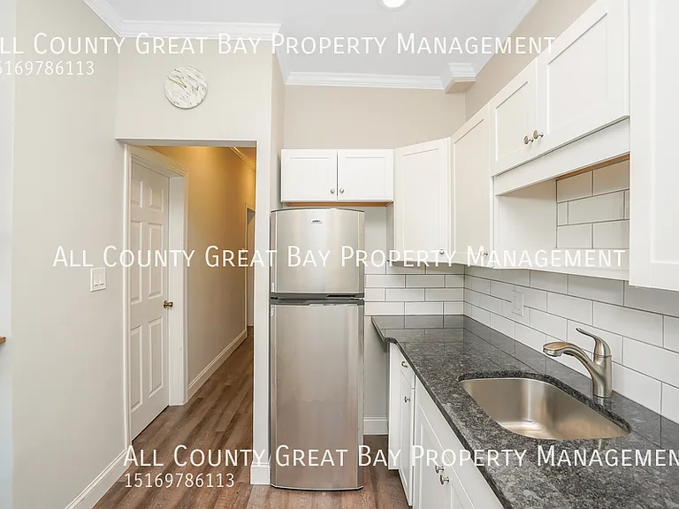 8 Railroad Ave #4 — Photo 15
