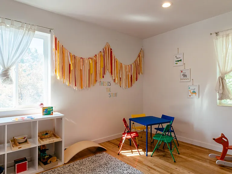 1382 E Emerson Ave — Photo 16