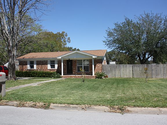 5th image of 121 Watson Dr NW