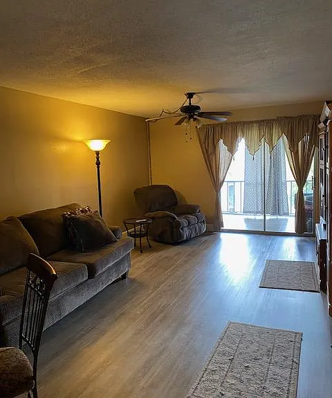 333 Lake Howard Dr NW #302C — Photo 7