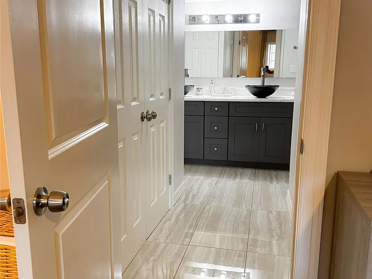 637 S Ripple Creek Dr #637 — Photo 15