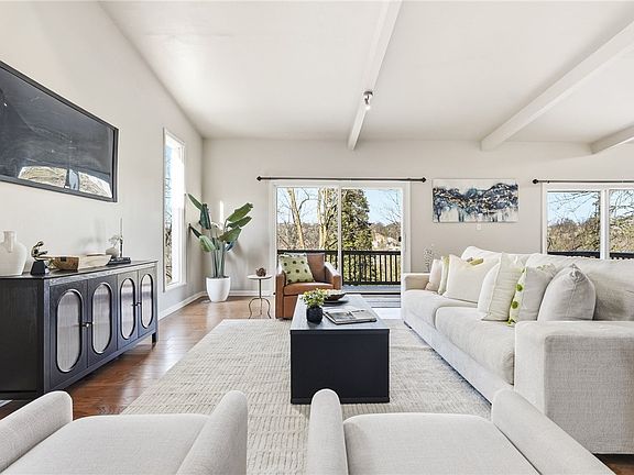 5th image of 127 Fairfax Rd