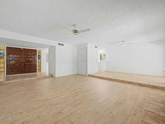 5th image of 26413 S SHERBROOK Drive
