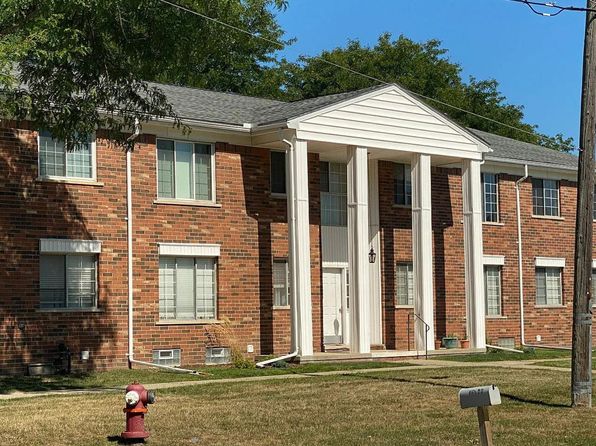 22568 Masonic Blvd #8