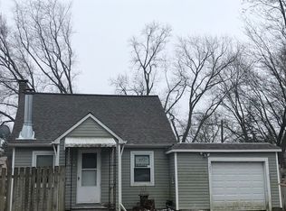 5231 Cleveland Dr, McHenry, IL 60050