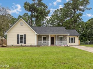 112 Broadleaf Dr, Jacksonville, NC 28546