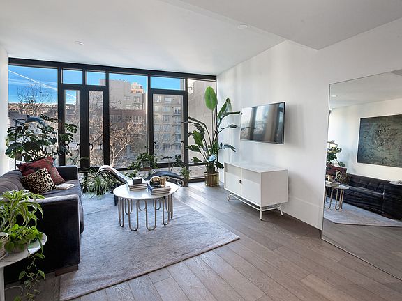 3rd image of 429 Kent Ave #541
