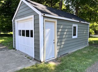 231 S Oliver St, Charlotte, MI