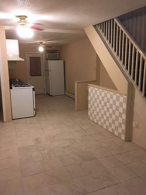 Kitchen - Dining