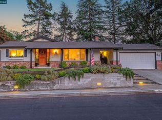 44 Bates Blvd, Orinda, CA 94563