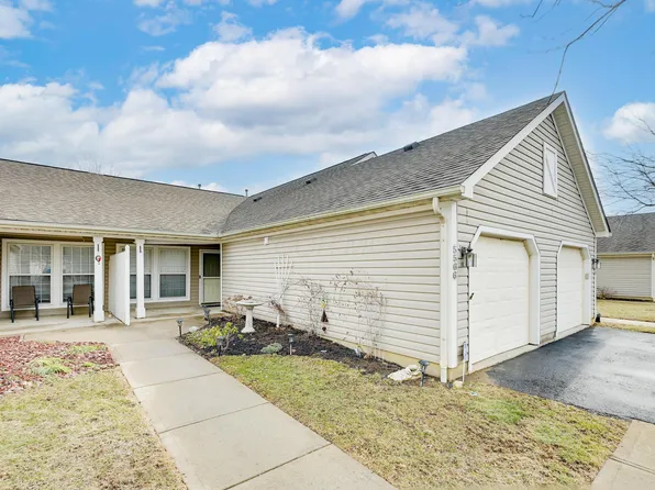 5566 Parkshire Dr, Columbus, OH 43229
