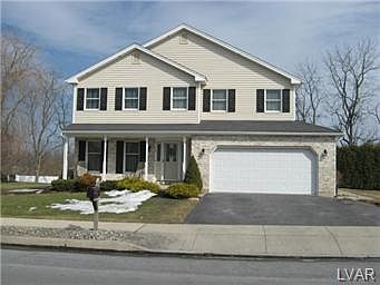 1st image of 25 Phyllese Dr
