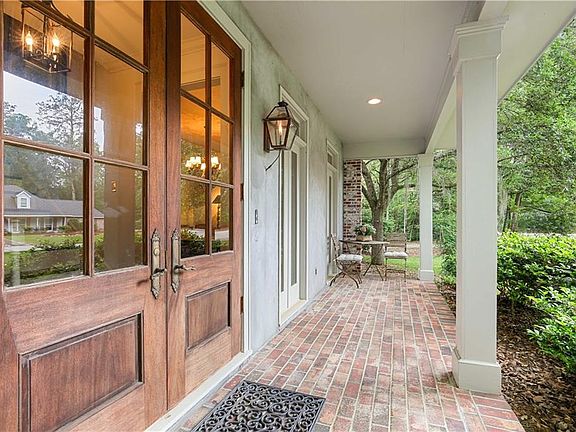 5th image of 52 Magnolia Ridge Dr