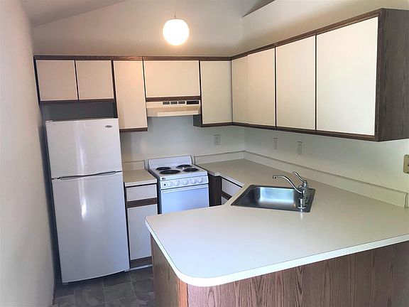5th image of 1041 McKenna Blvd APT A