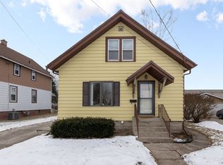 1021 21st St, Two Rivers, WI 54241