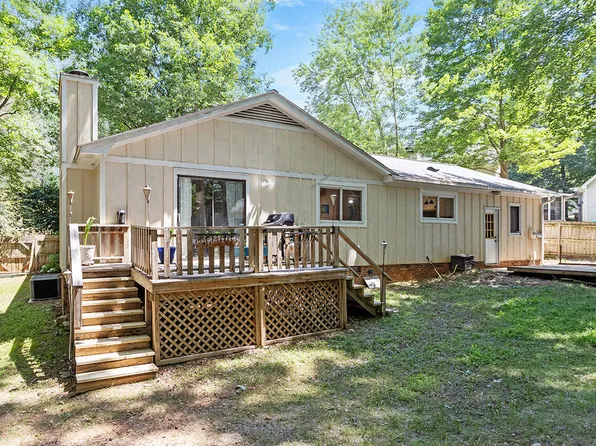 1659 Glengarry Dr, Cary, NC 27511