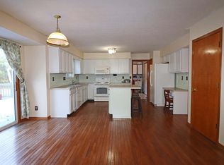 5675 Greenfield Dr, Galena, OH