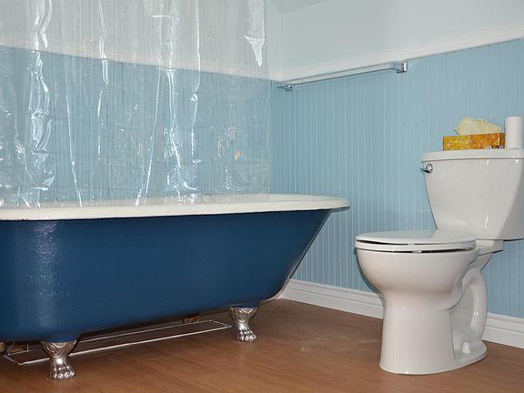 Large Bathroom