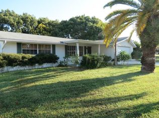 7825 Wallaba Ln, New Port Richey, FL 34653