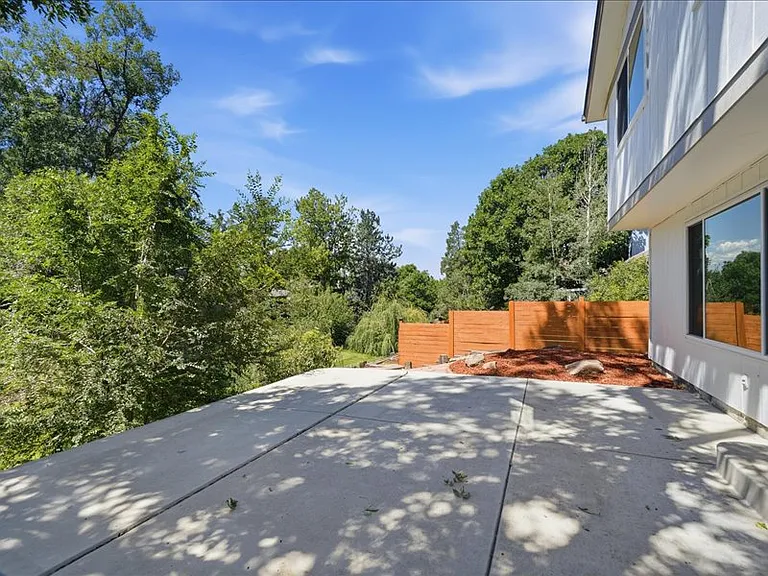 4820 W 102nd Pl — Photo 27