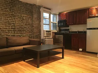 Rented by Urban Real Estate Property Group Inc