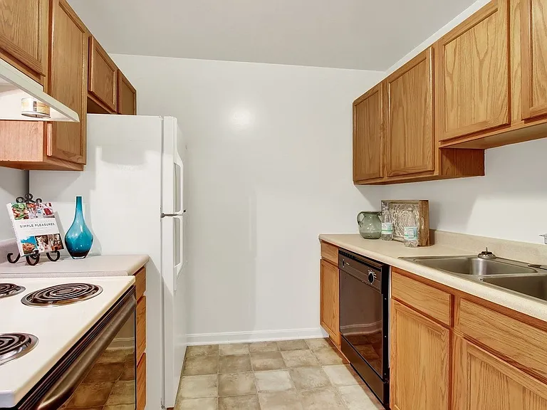 Parkview Place — Photo 8