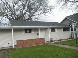 631 Cornell St, Ottawa, IL 61350