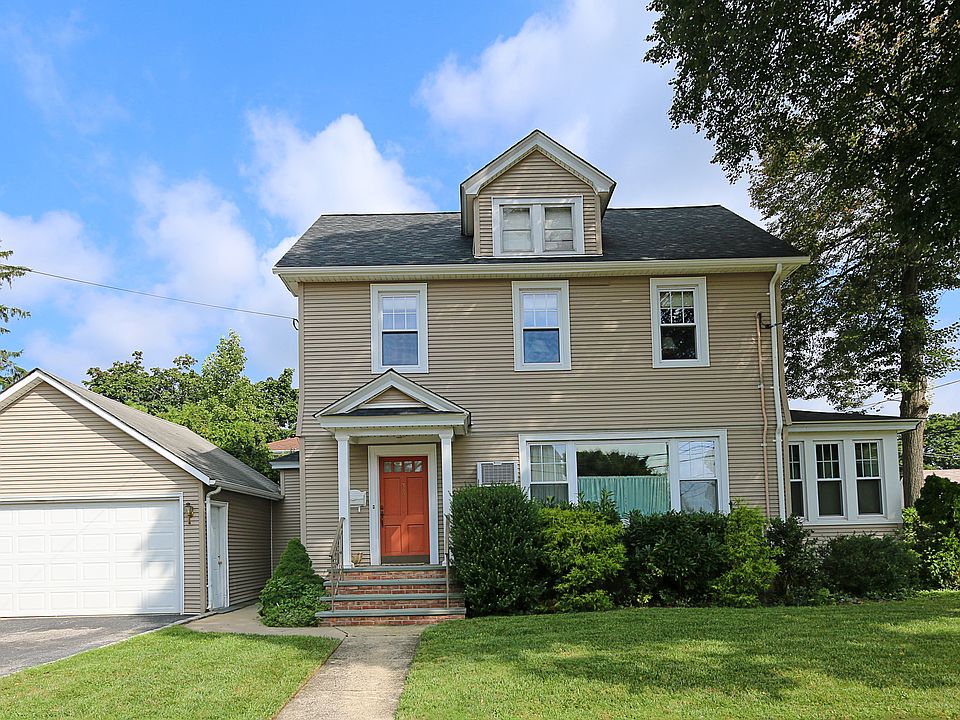 1st image of 3 Villa St