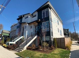 3890 SE 26th Ave #A, Portland, OR 97202