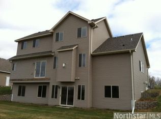 21394 Queen Ct NW, Elk River, MN 55330
